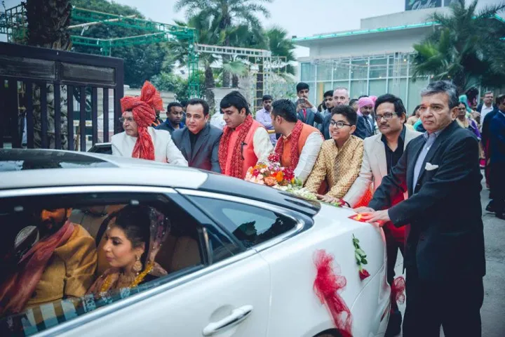 7 Stunning yet Simple Car Decoration for Marriage for a Blissful Bidaai