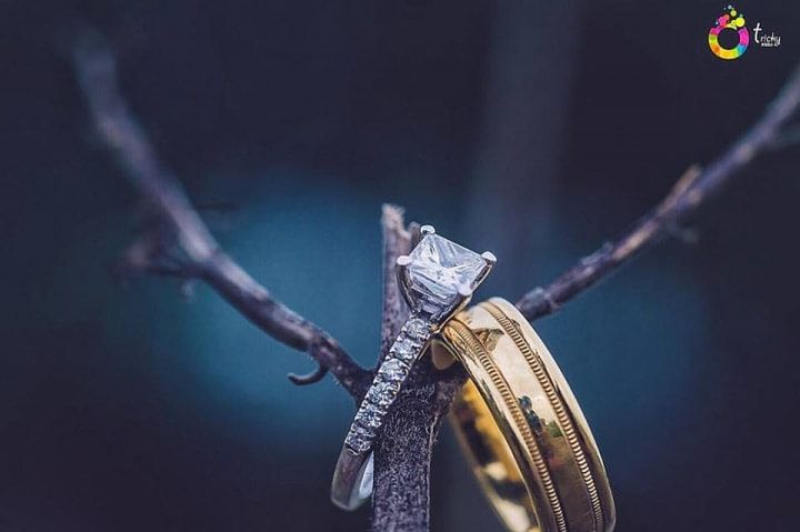 Premium Photo | Luxury gold wedding rings ai generated