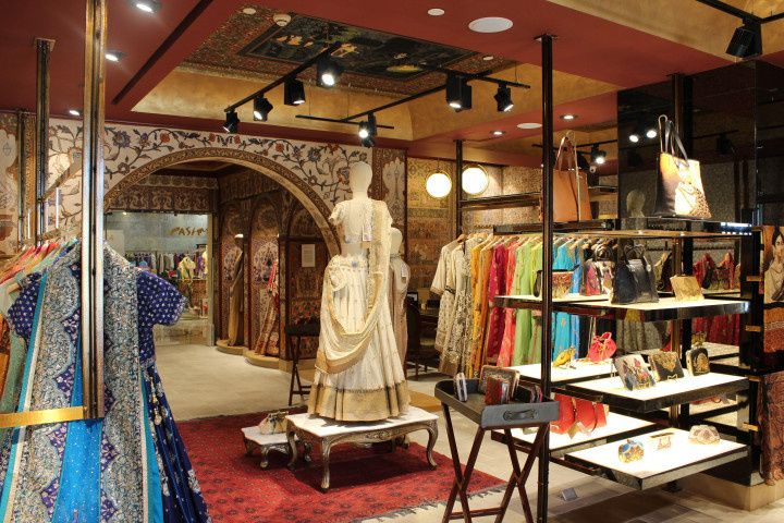 Designer Sarees: Buy Indian Stylish designer Sarees Online in USA, UK,  Canada, Australia, Germany, New Zealand and Worldwide at Best Price