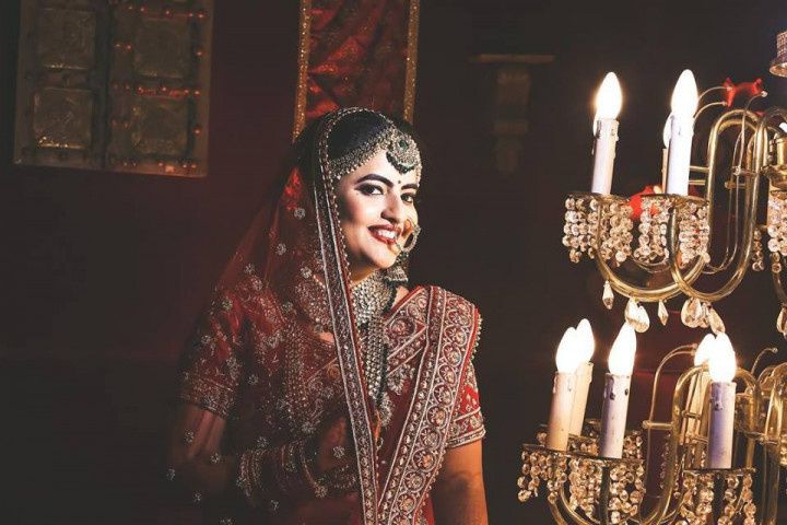 This Bride Aced Royal Marwari Look In A Unique Lehenga For Her Destination  Wedding In Jaipur