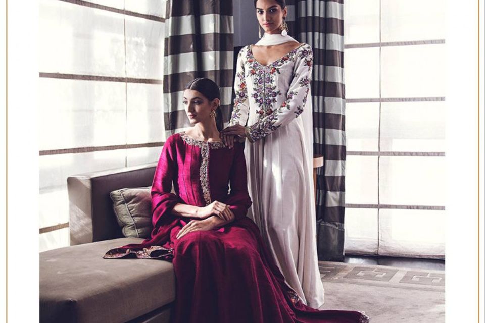 Buy Manish Malhotra Metallic Sequin A-line Kurta Suit Set | Gold Color  Women | AJIO LUXE