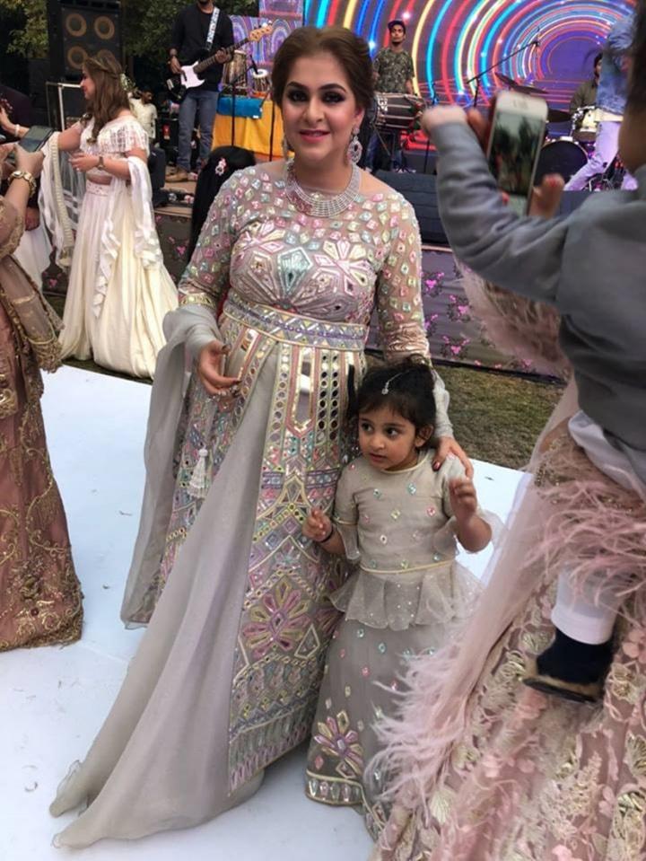 abu jani sandeep khosla mother daughter dresses for indian wedding light lavender