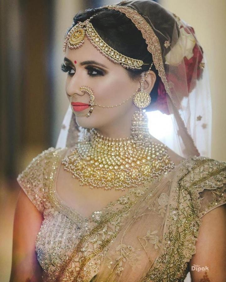 Dulhan nath design in deals gold simple