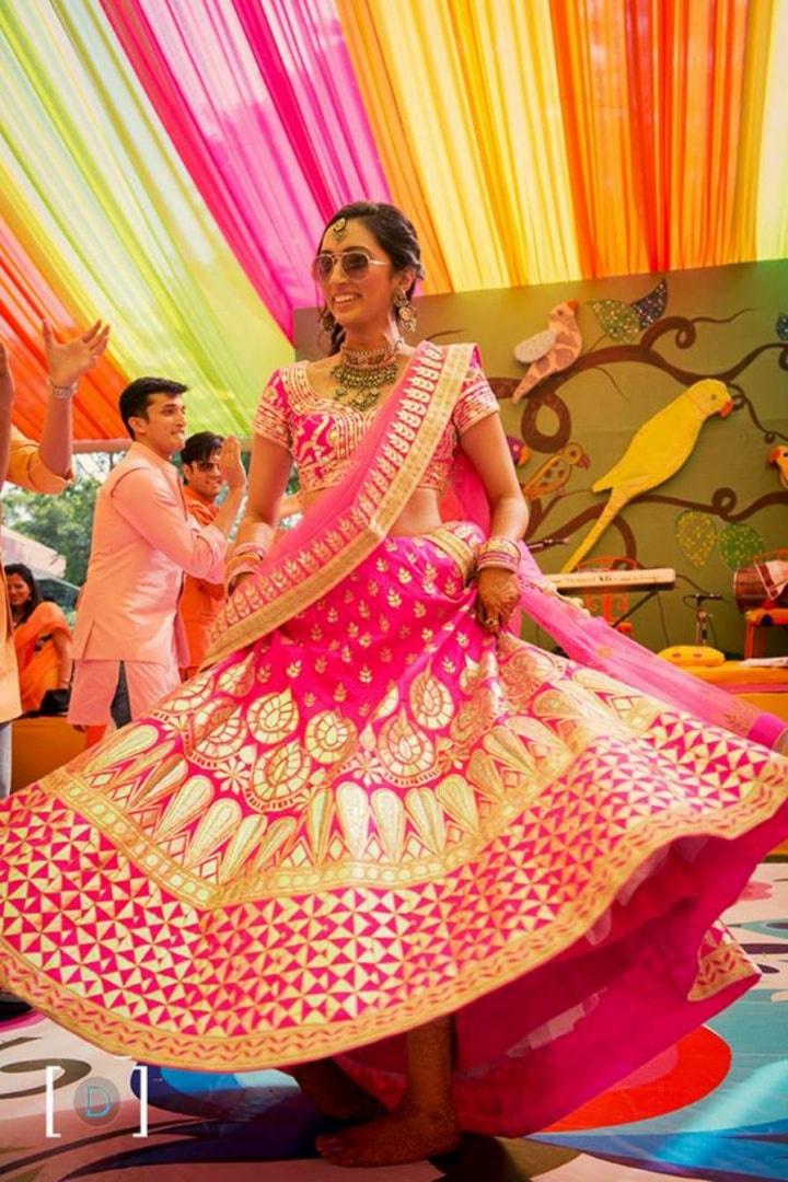 20 Gota Patti Lehenga Design to Add Glow to Your Wedding Attire in 2021