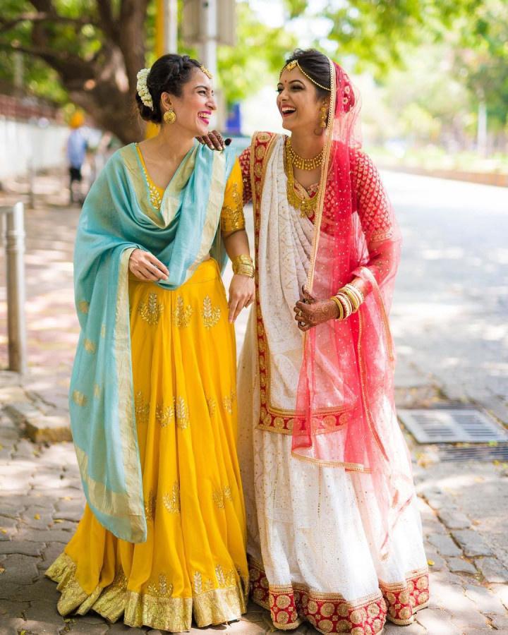 South Indian Style Of Draping | Saree Draping Styles For Wedding | Draping  Ideas | Best indian wedding dresses, Half saree designs, Lehenga style saree