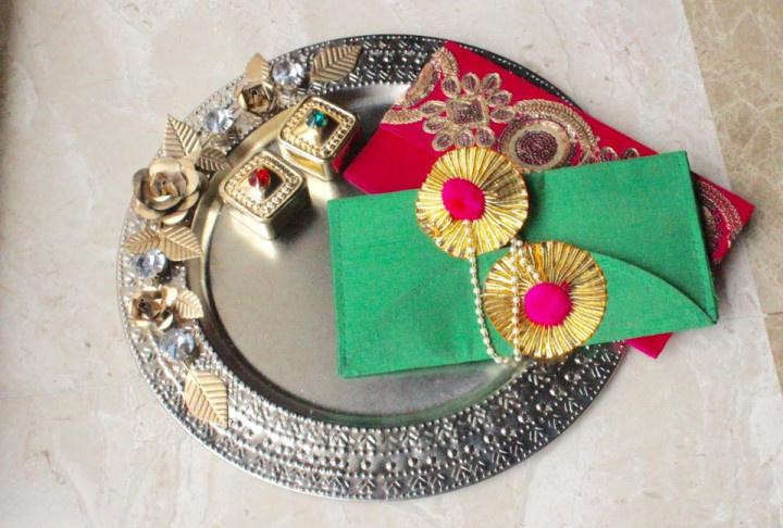 Traditional Indian Wedding Gifts Common Across Different Cultures You Need  to See & Bookmark