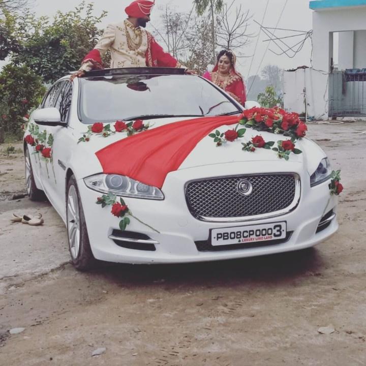 Wedding Car Decorations That Grab Attention