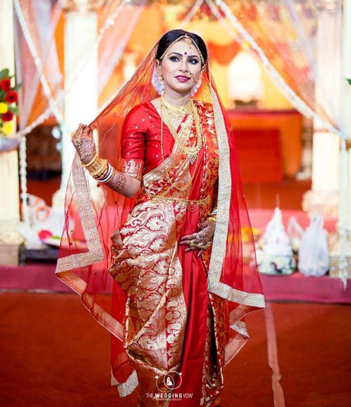 Red Banarasi Silk Saree For Wedding - Ethnic Race