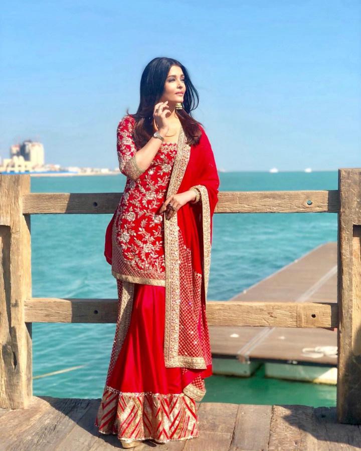 8 Inspirational Salwar Suits Designs by Manish Malhotra That Are Absolutely Stunning and Goals