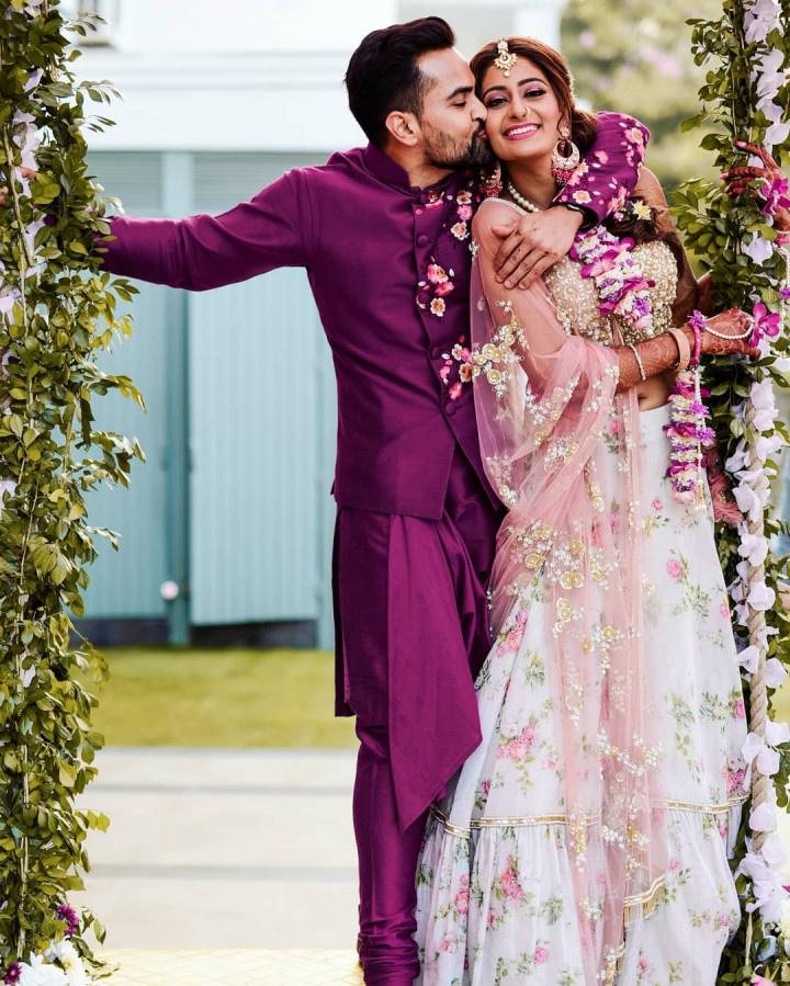 Bride & Groom Colour Combinations That Will Rock in 2018! | WedMeGood