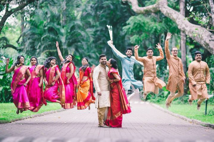 What is the dress code for a Malayalee wedding reception in Kerala? - Quora