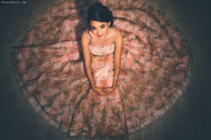 8 Breathtaking Blouse Designs For Long Skirts That Are Legit Showstoppers For Indian Brides