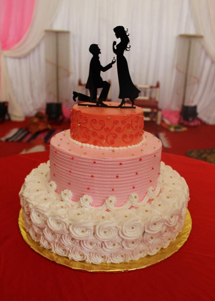 Mr & Mrs Wedding Cake Topper | Custom Engagement Ring Cake Topper -  designLEE Studio
