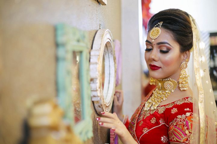 9 Party Makeup Mistakes That a Millennial Bride Should Never Make