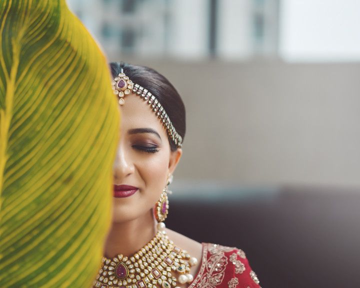 6 Gorgeous Maang Tikka Designs That Can Inspire Your Bridal Look