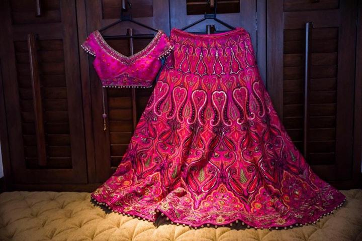 8 New Bridal Lehenga Tips To Keep It New Before You Don It On Your