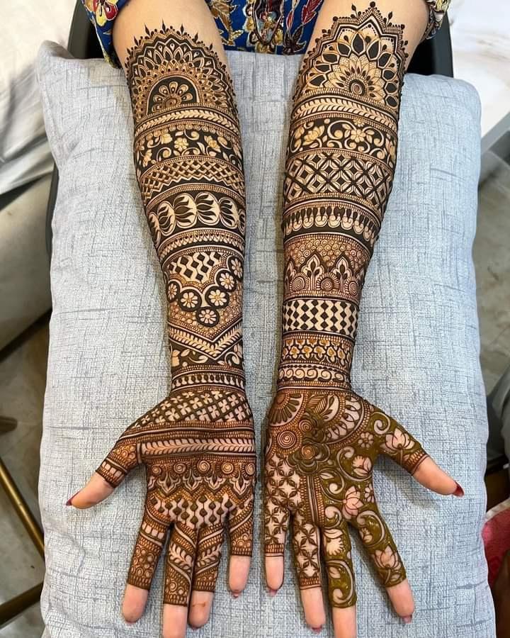 full hand mehndi design