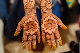 flower mehndi design front hand