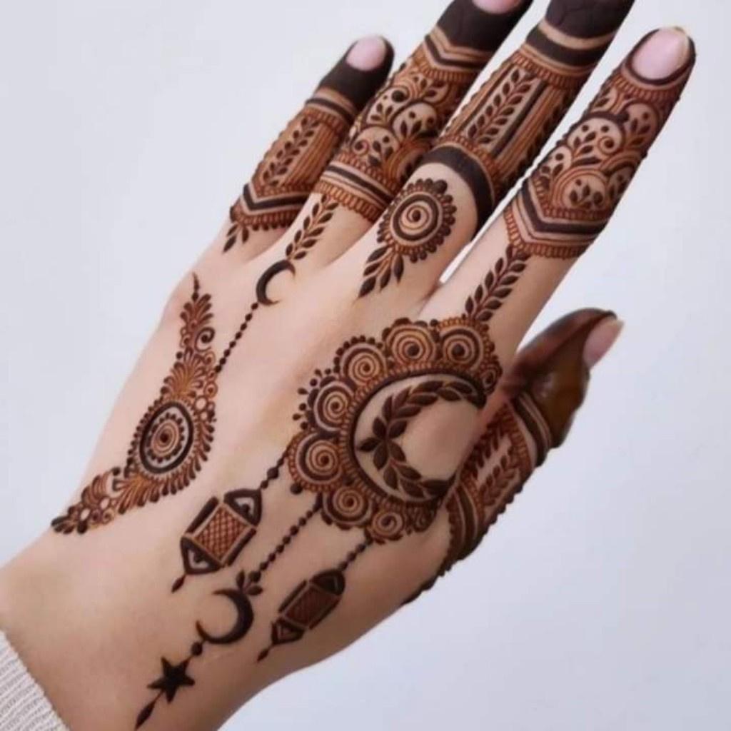 simple new mehndi designs for hands