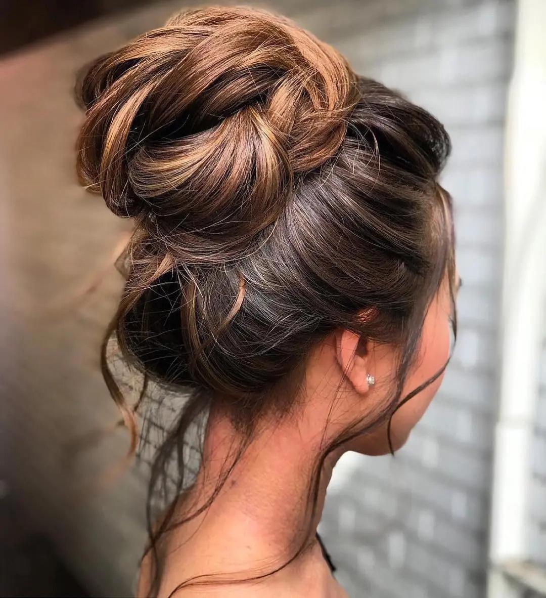 10 Simple Steps To Create The Perfect Pulled Back Hairstyle