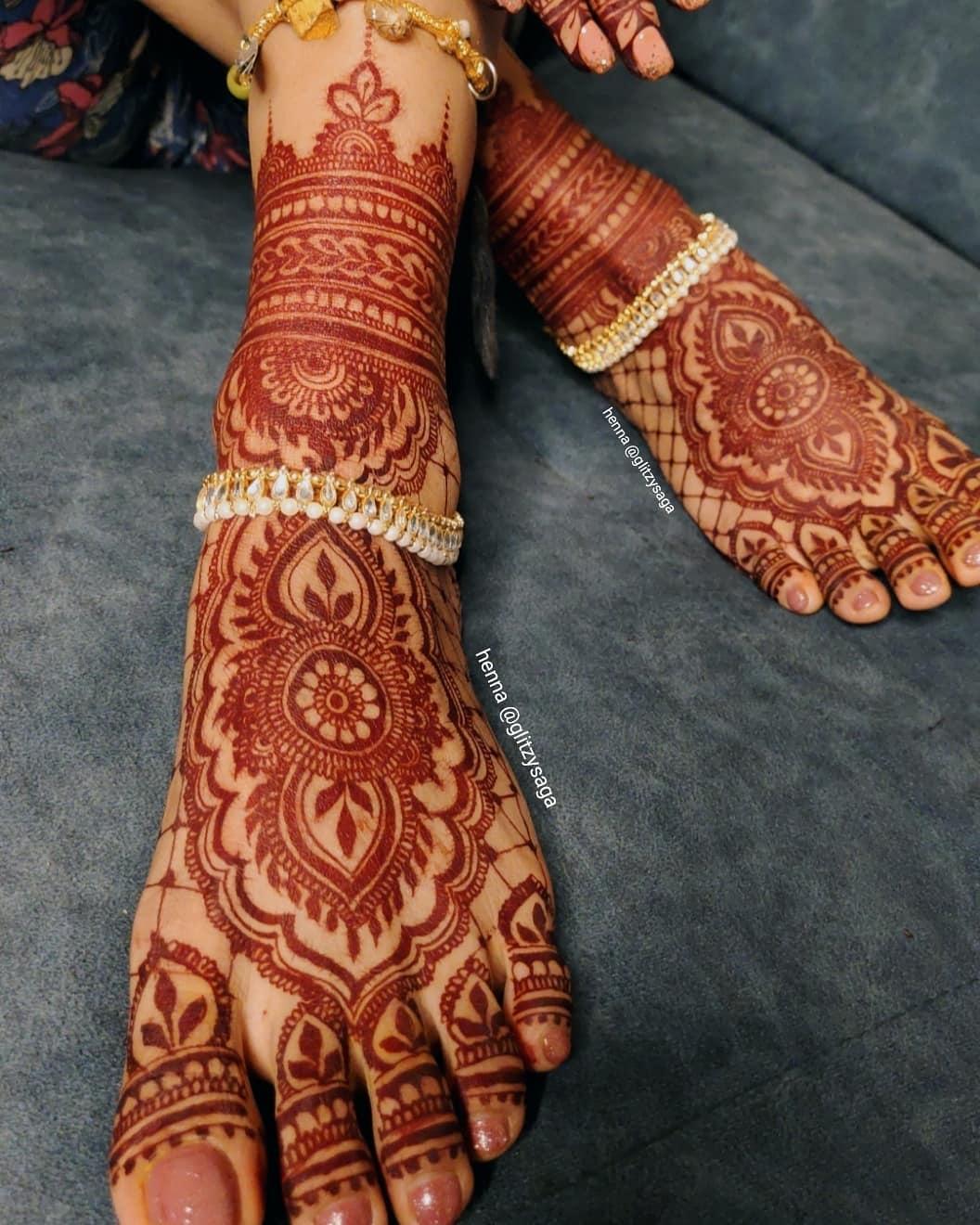 50+ Latest & Stylish Legs Mehndi Designs for Wedding | MakeupWale