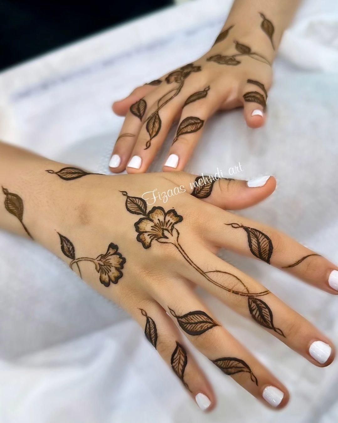 Simple Floral Finger Mehendi Design