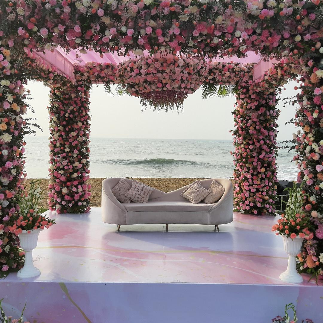 Simple Beach Thread Ceremony Mandap Design