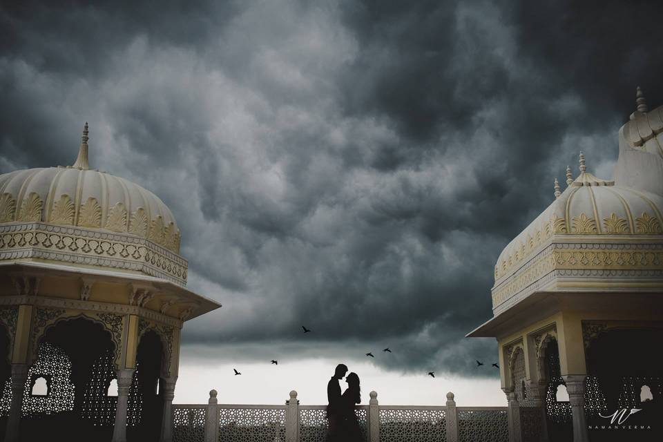 10 Top Destinations to Plan Gorgeous Monsoon Wedding Themes for Your Big Day