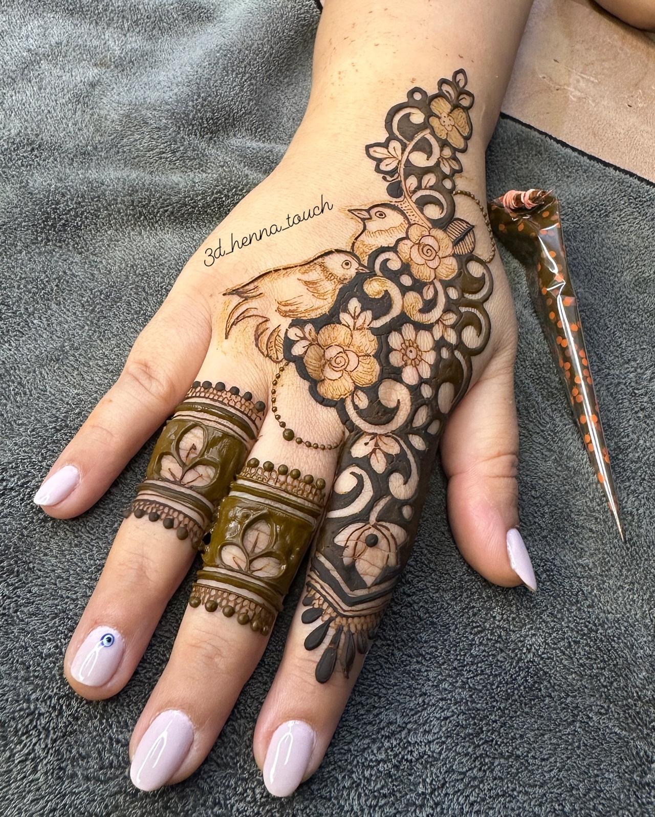 easy simple finger mehndi design