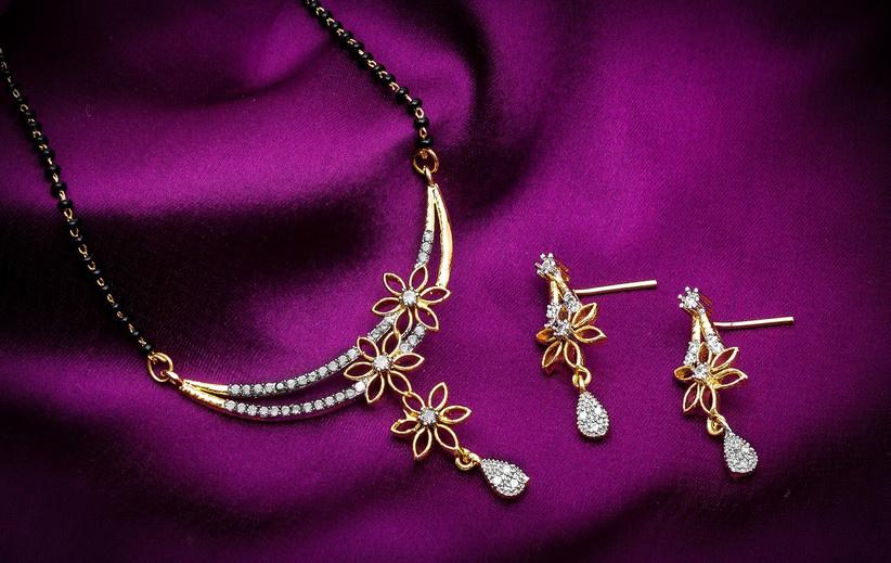 Papilior mangalsutra sales