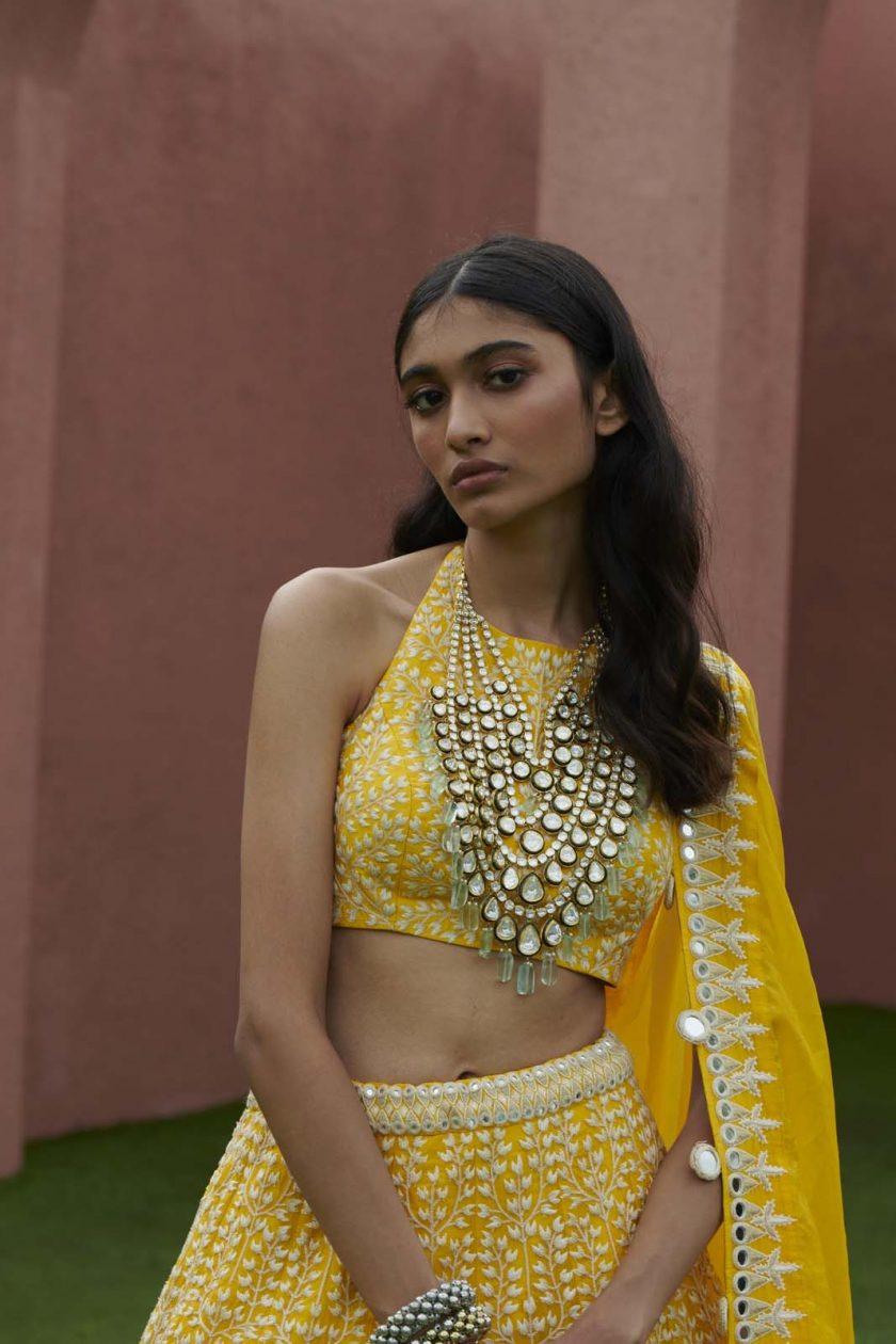9 Stunning Blouse Designs That Can Change Your Saree Game - KALKI Fashion  Blog