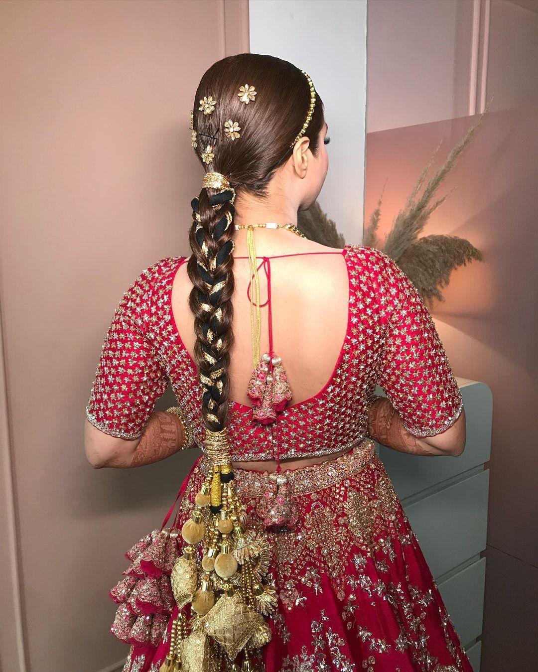 17 Ways to Wear Your Dupatta with Lehengas for Perfect Ethnic Indian Fashion