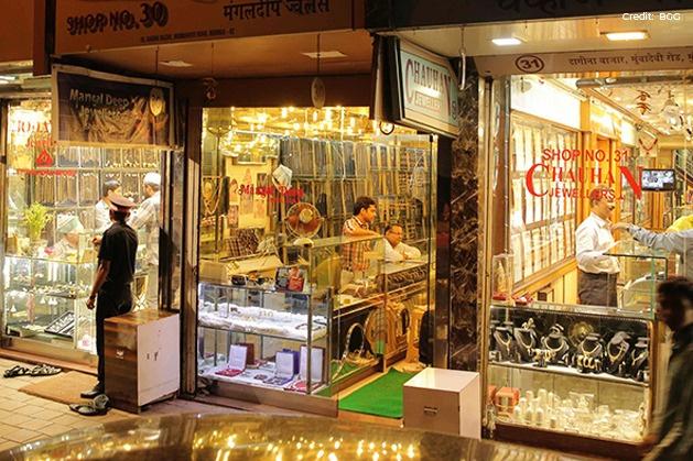 10 Best Markets You Need to Visit for Wedding Shopping in Mumbai