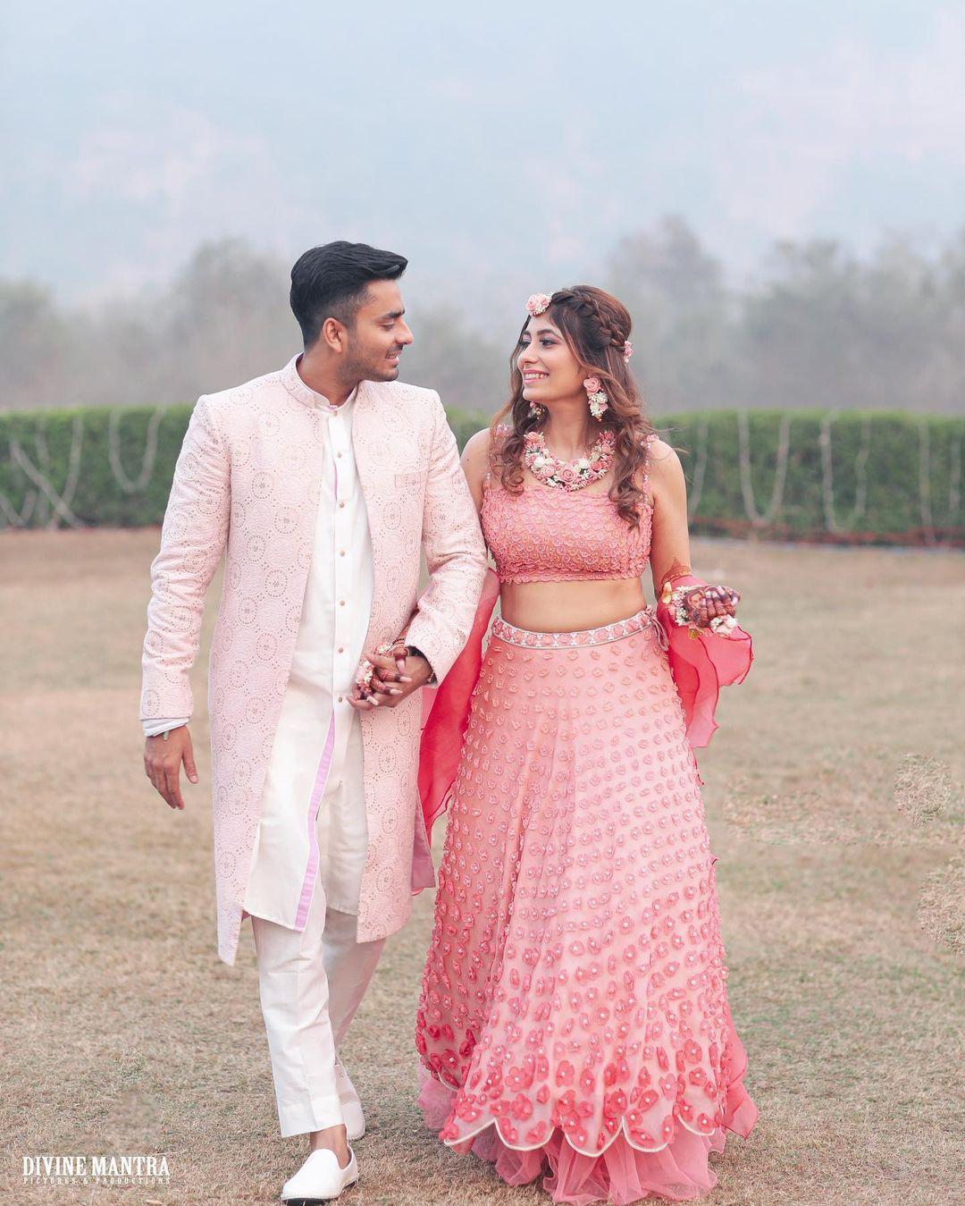 43+ Colour Coordinated Outfit Trends for the Bride & Groom