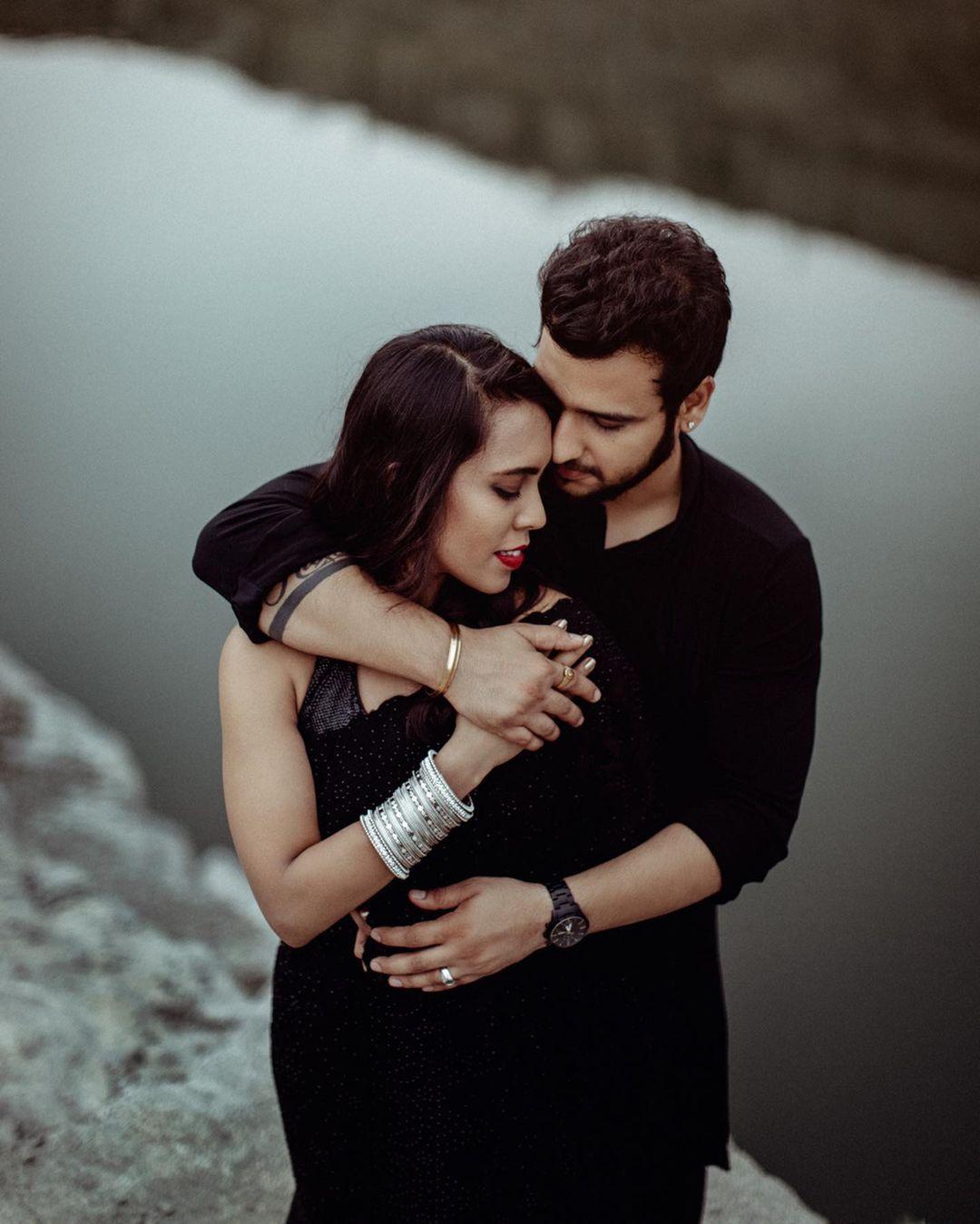 Beach Engagement Photoshoot Poses