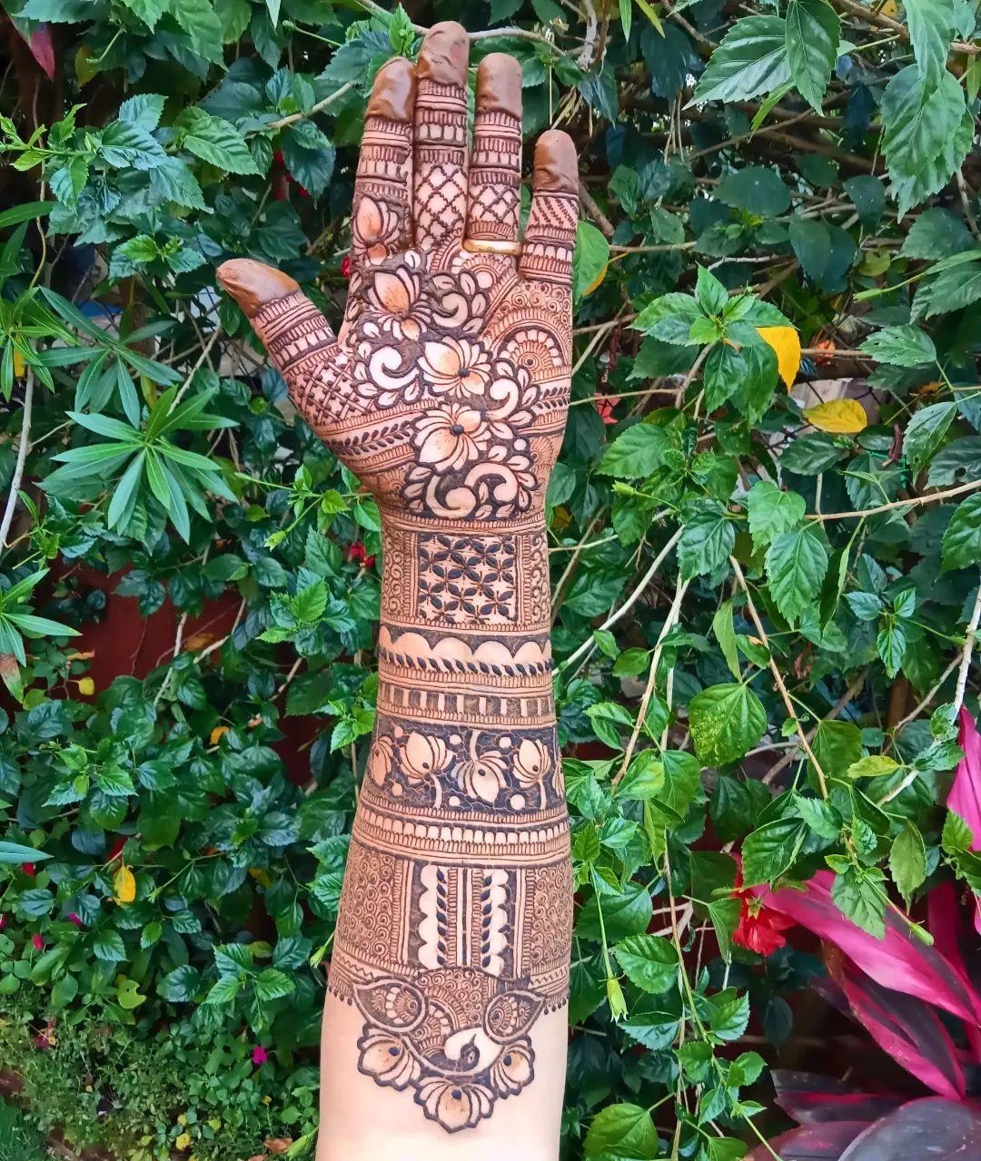 145+ Mehndi Design Images for Weddings and Festivals: Modern & Tradtional  Mehendidi