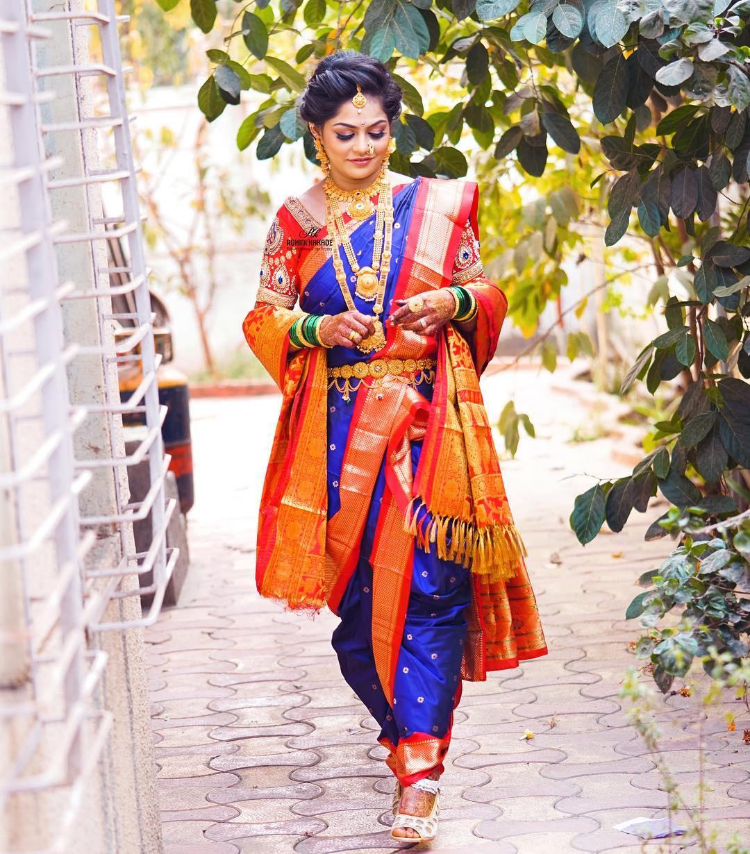 27570 marathi saree rohini karkade instagram traditional marathi saree draping style