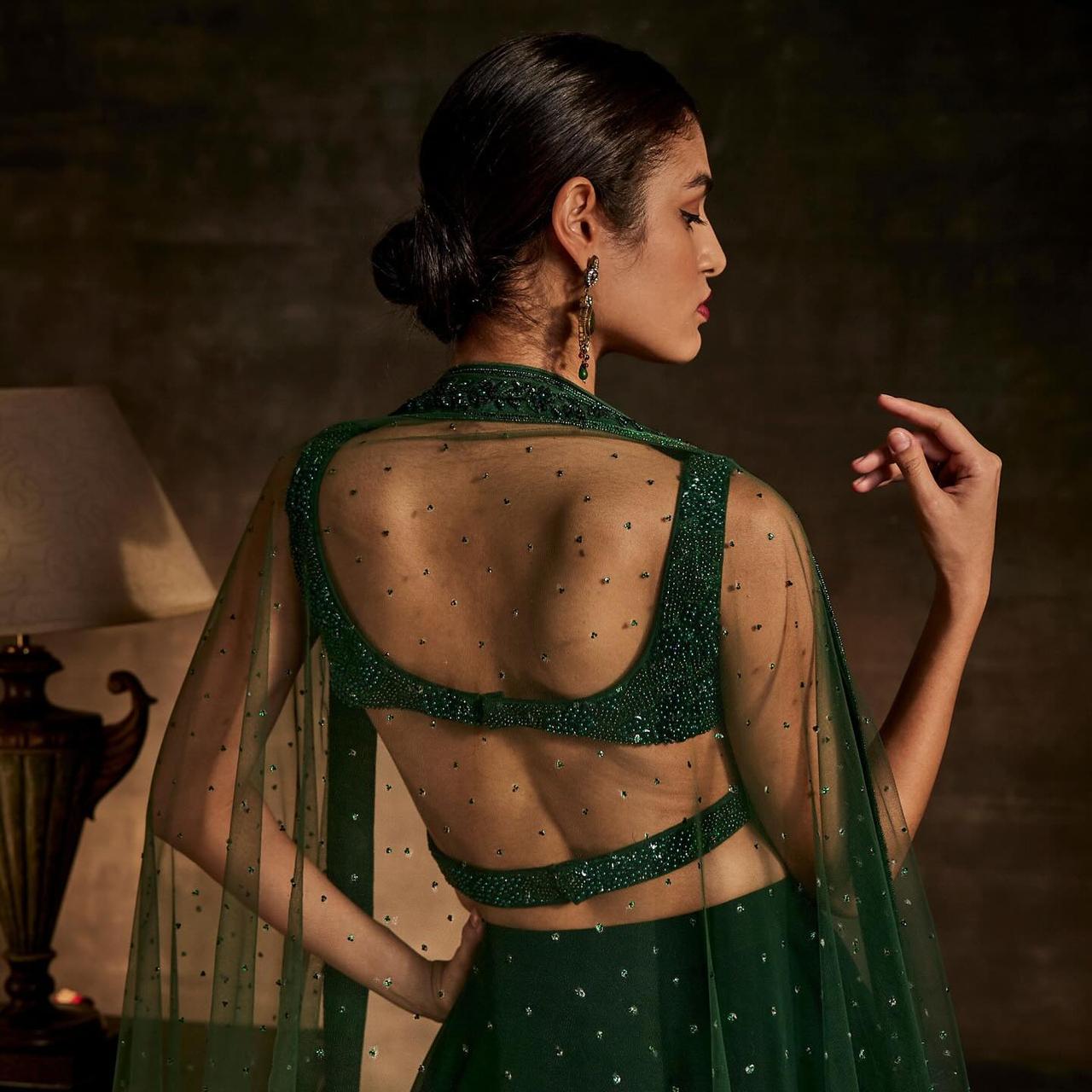 Black belvet sleeveless readymade saree blouse square neck deep back  openable from back side with hooks and padded