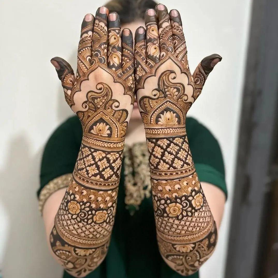 back full hand bridal mehndi design