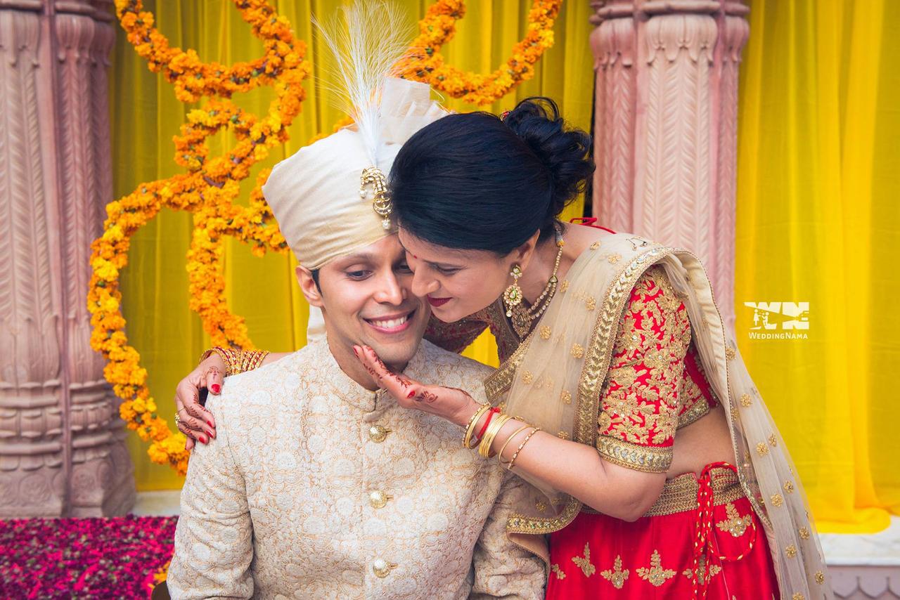 Sherwani Shots of Grooms That Capture Their Outfits Perfectly! |  WeddingBazaar