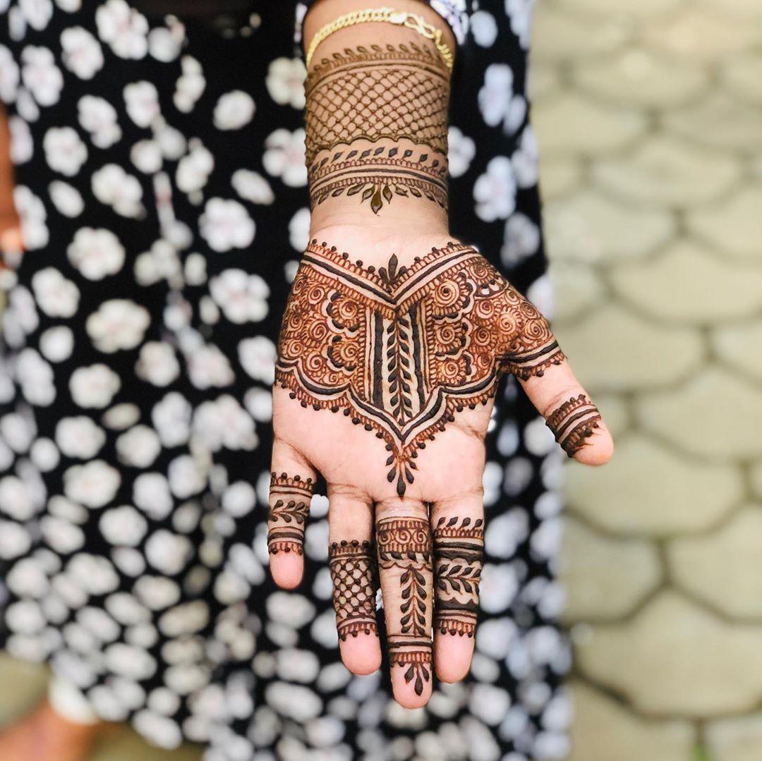 Stunning Bridal Mehndi Designs For Arms That Steal The Show | HerZindagi