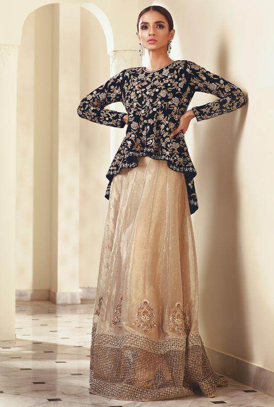 Buy Seema Gujral White Raw Silk Embroidered Lehenga And Peplum Top Set  Online | Aza Fashions