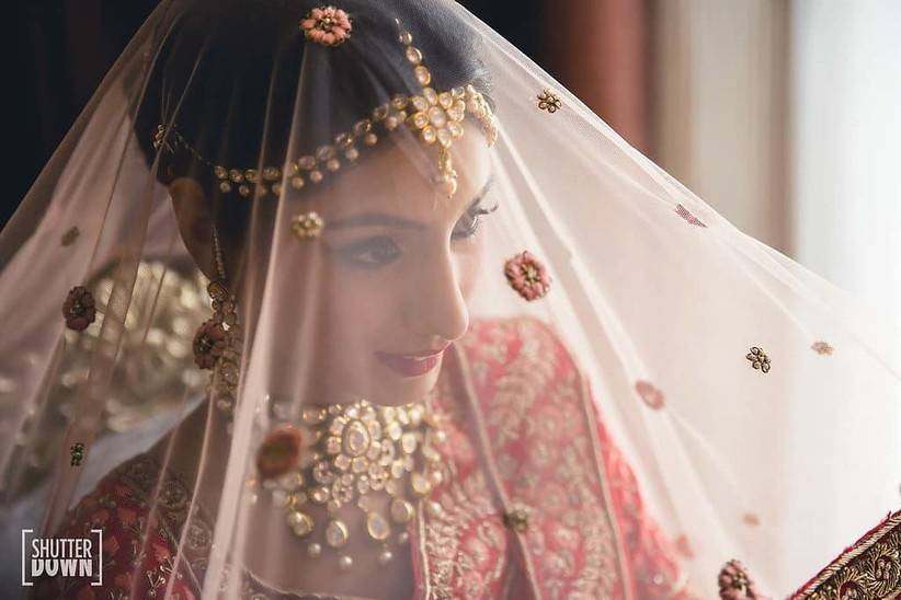 Trending Net Dupatta Designs for All the Gorgeous Brides-to-be