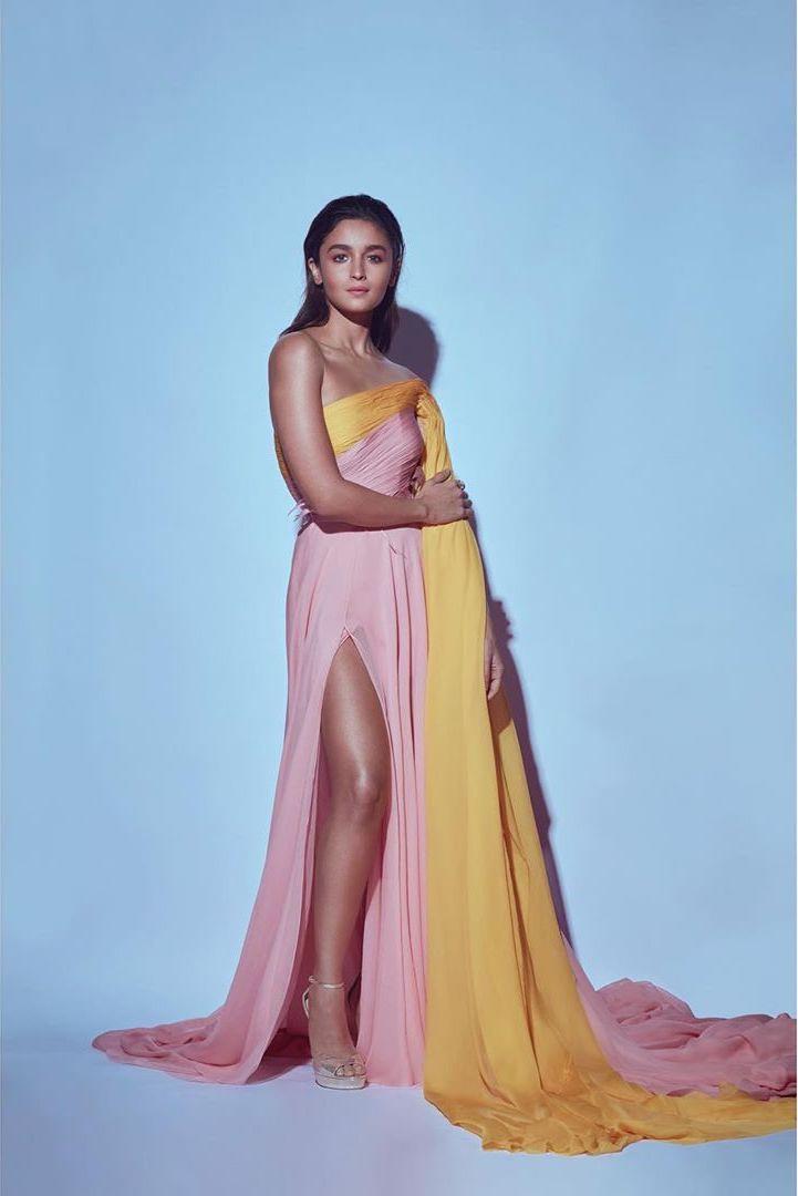 Alia Bhatt summer dresses | Don it like Alia Bhatt! Summer dresses inspired  by the B-town fashionista that are pure goals