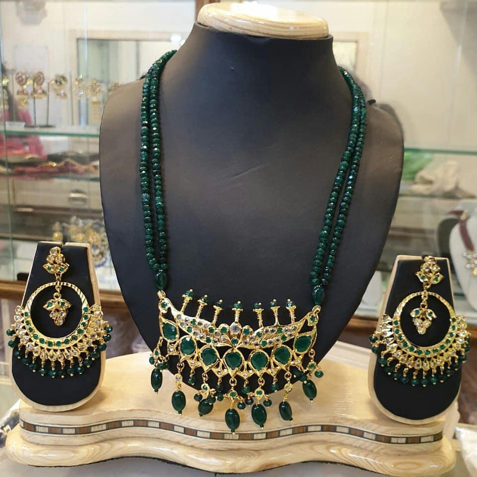 7 Elements From Hyderabad Jewellery That Will Add That Old World Nawabi 