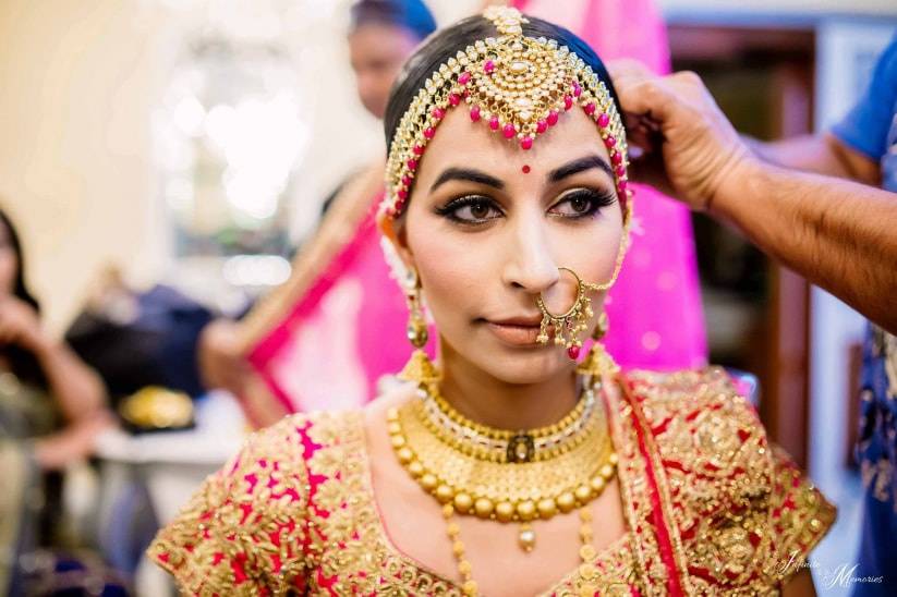 8 Scintillating Wedding Necklace Sets To Inspire The Jewellery Choices For Your Own Wedding Day