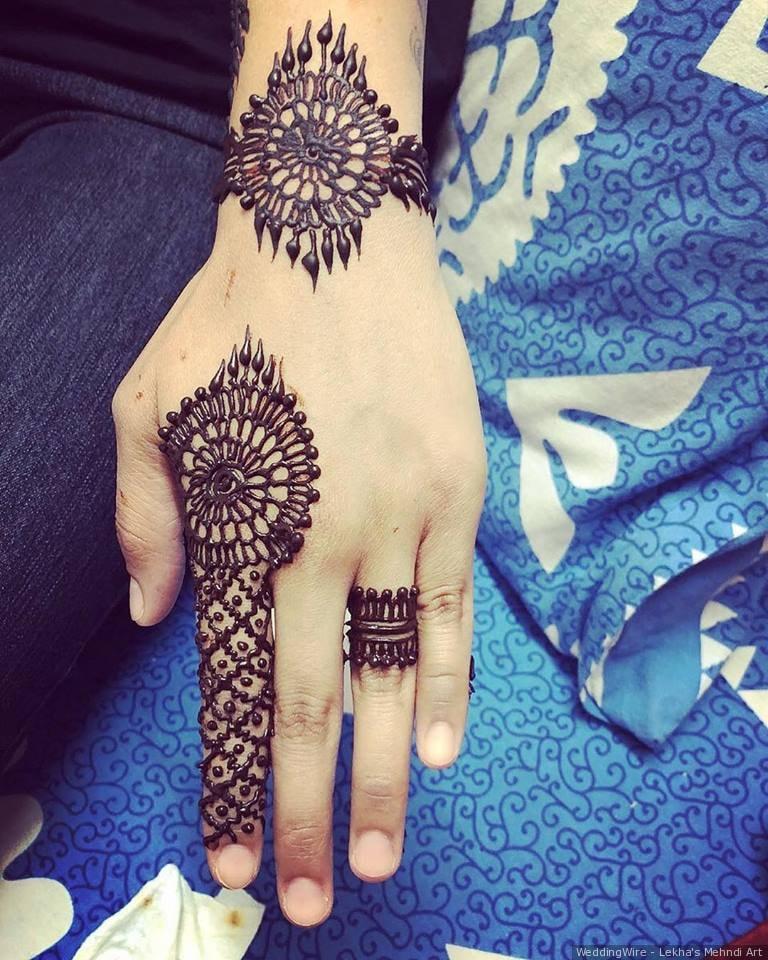 Beautiful flowers simple easy mandala gol tikki henna mehndi designs for  hands for eid,weddings | I hope you enjoyed my videos and learn easily many  types of hinna and mehndi design Keep