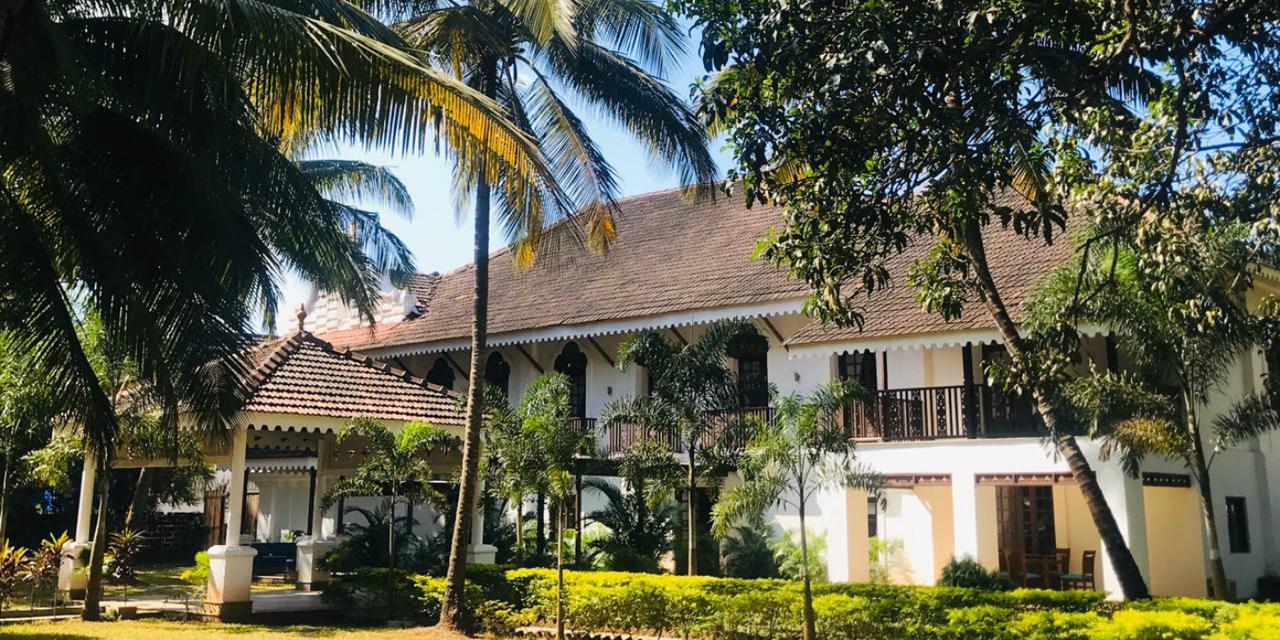 The Postcard, Cuelim