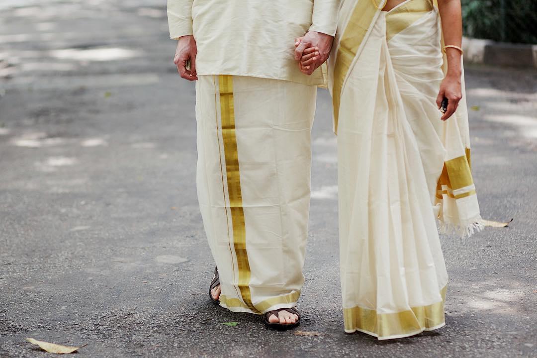 ready2wear Women's Kasavu Cotton Saree With Running Blouse  (kks16_Off-White) : Amazon.in: Fashion