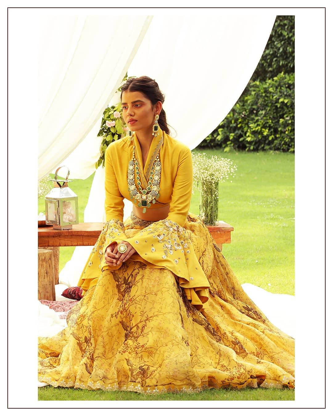 All the stunning yellow lehengas worn by Bollywood divas | Times of India